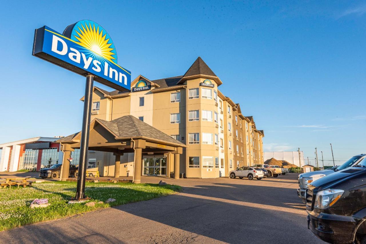 Days Inn By Wyndham Bonnyville Dış mekan fotoğraf