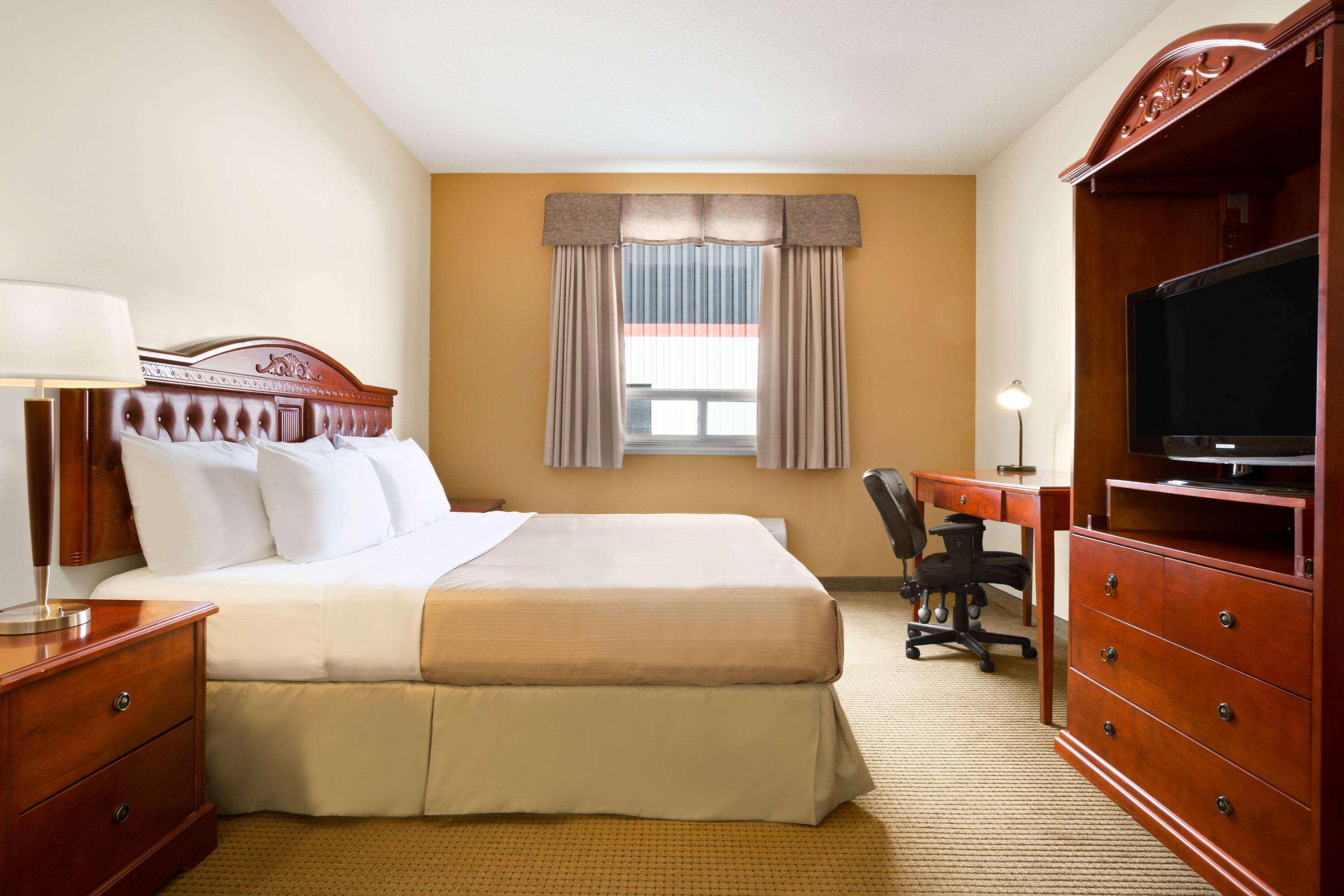 Days Inn By Wyndham Bonnyville Dış mekan fotoğraf