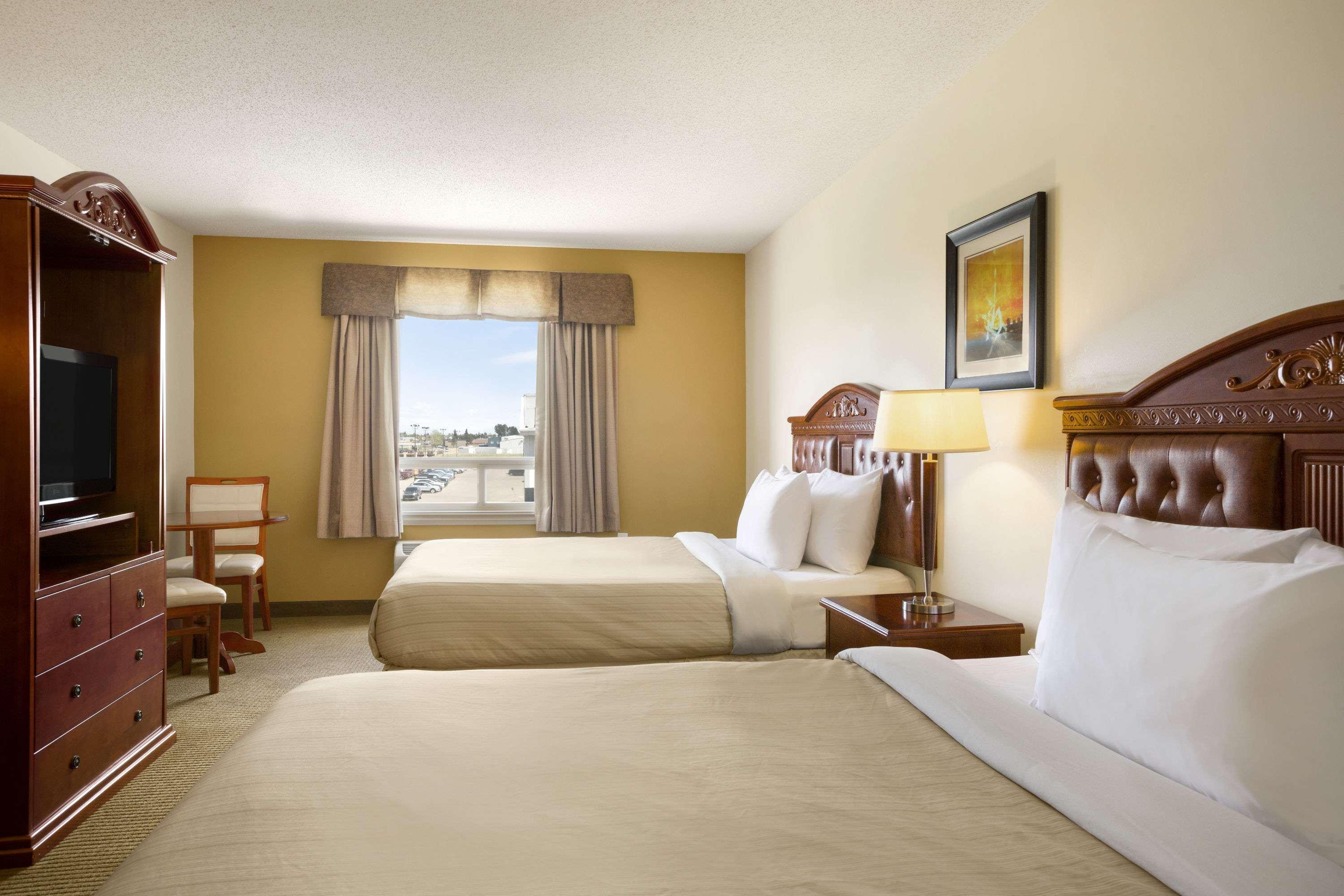 Days Inn By Wyndham Bonnyville Dış mekan fotoğraf